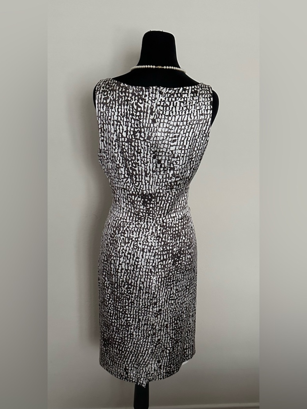 Ann Taylor Animal Print Giraffe Spot Sheath Brown white Silk Midi Dress - Picture 2 of 16